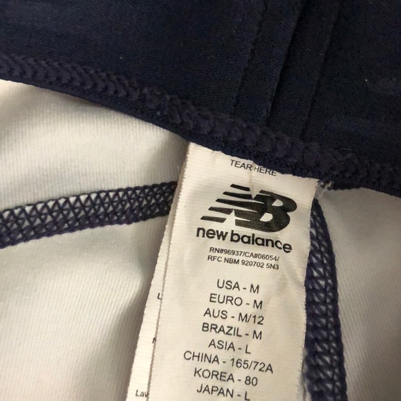 New balance crops - Picture 3 of 3